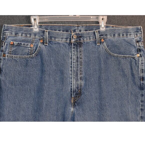 Lot of 2 Levi's 550 Relaxed Fit Men's 44x29 Distressed Denim Jeans Dark & Light - Picture 7 of 14